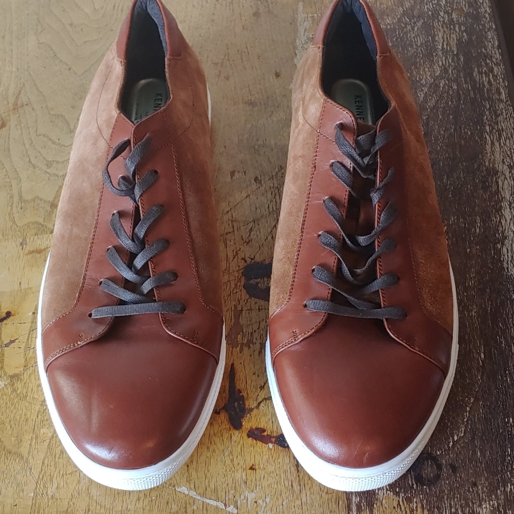 Kenneth Cole Leather Sneakers